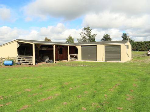 19 Ayresdale Road, Ascot