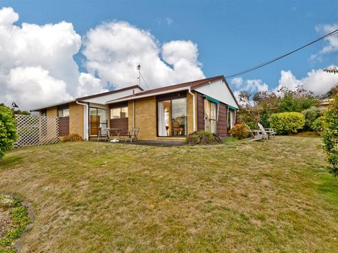 90 Glenvar Road, Torbay