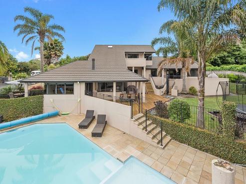 2 River Oaks Place, Pukete