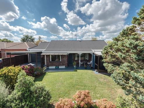 2 Landell Place, Harrowfield