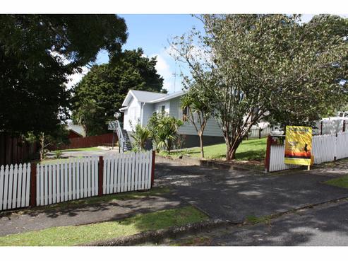 10 Mariposa Place, Kamo