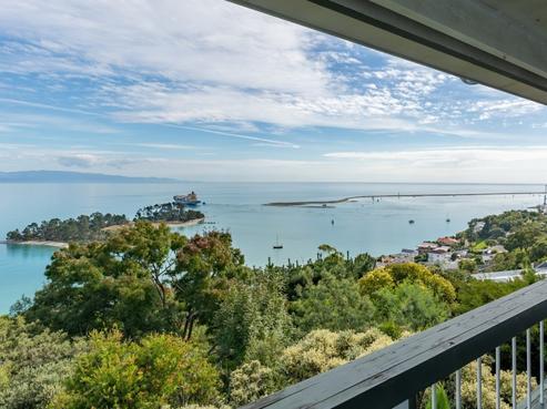 118A Princes Drive, Britannia Heights