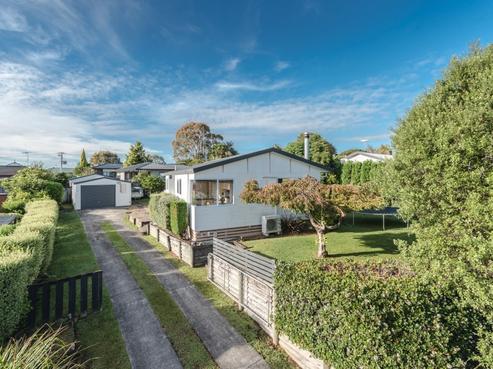 27 Cromwell Drive, Fitzroy