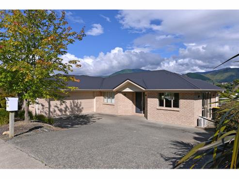 5 Valerie Place, Stepneyville