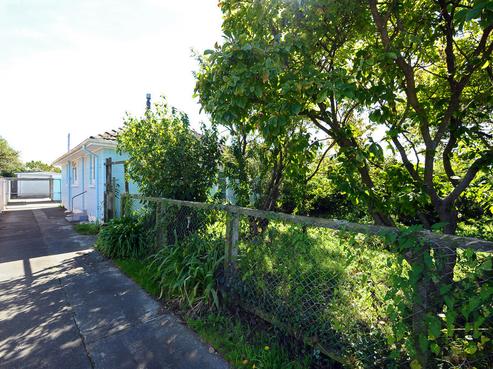 165 Gilberthorpes Road, Hei Hei
