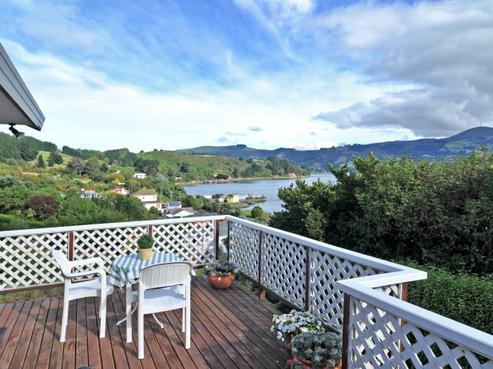 39 Waikana Street, Broad Bay