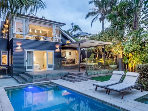 15 Macky Avenue, Devonport