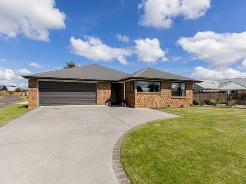 13 Dame Cath Place, Matamata