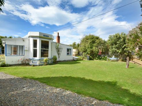 15 Moana Street, Aramoana