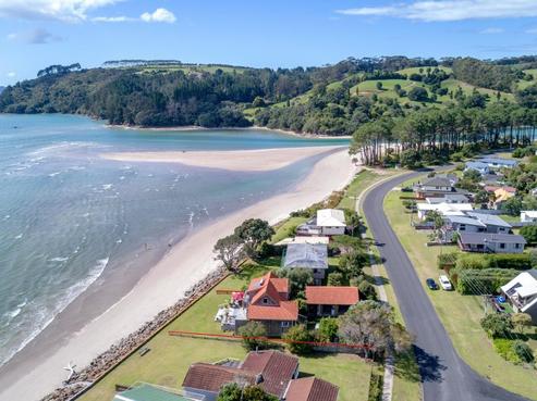 161 Captain Cook Road, Cooks Beach