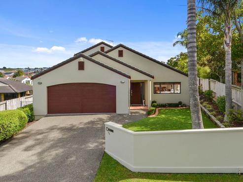8A Bundoran Way, Pinehill