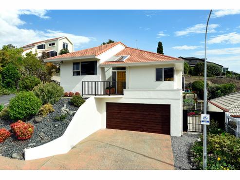 2 Leach Place, Enner Glynn