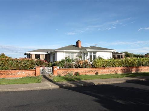 22 Tay Street, Mosgiel