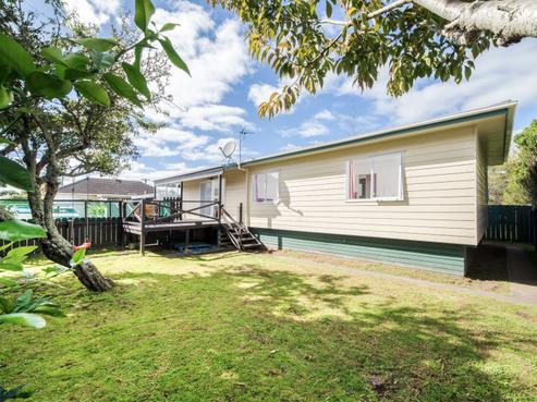 1/616 Te Atatu Road, Glendene