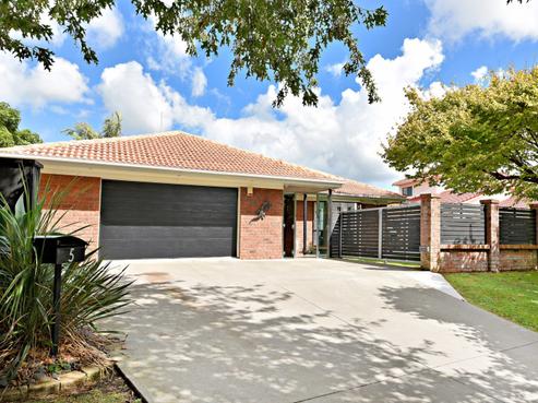 5 Cumbrian Place, Conifer Grove