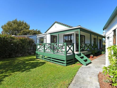 30 Memphis Grove, Totara Park