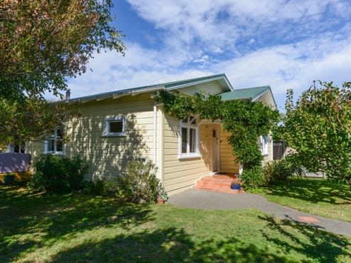 703 Riverslea Road North, Parkvale