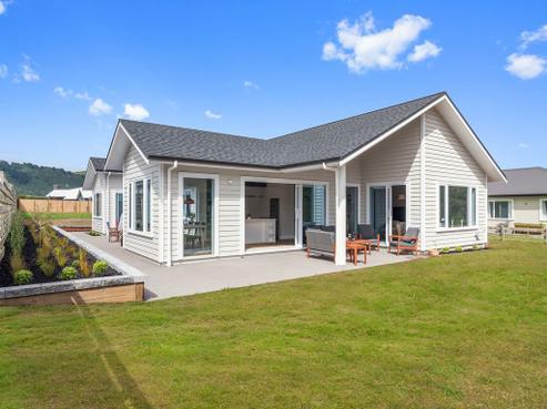 38 Pukeko Way, Kinloch