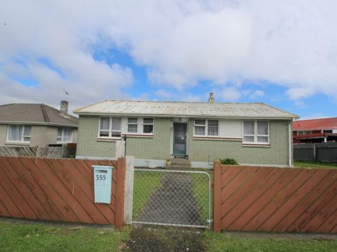 355 Warspite Avenue, Waitangirua