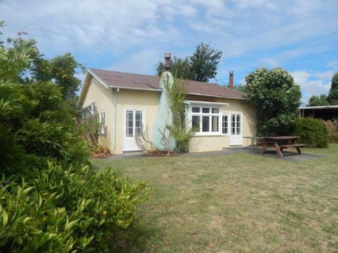381 Bidwills Cutting Road, Greytown