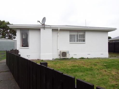 18 Burns Street, Kew