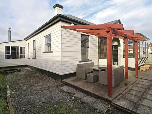 307 Crinan Street, Georgetown