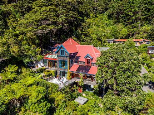3A Waerenga Road, Days Bay
