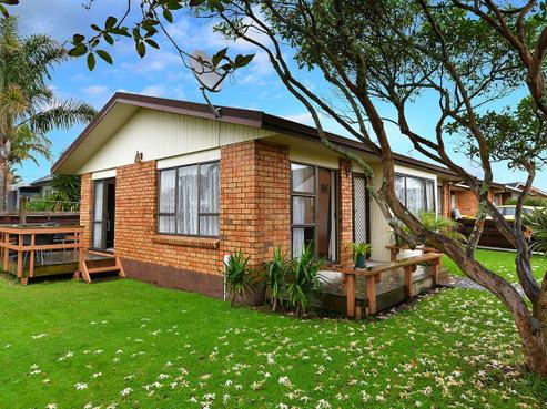 42A Centreway Road, Orewa
