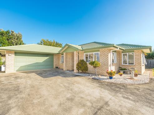 12 Charles Close, Springvale