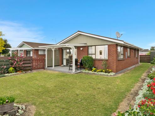 1B Compton Place, Mount Maunganui