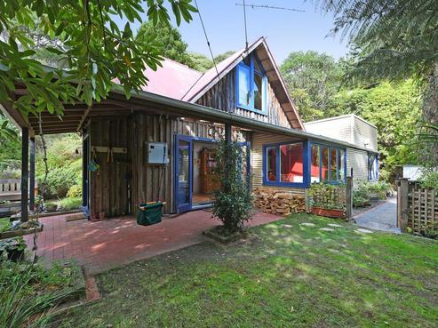 166A Blue Mountains Road, Pinehaven