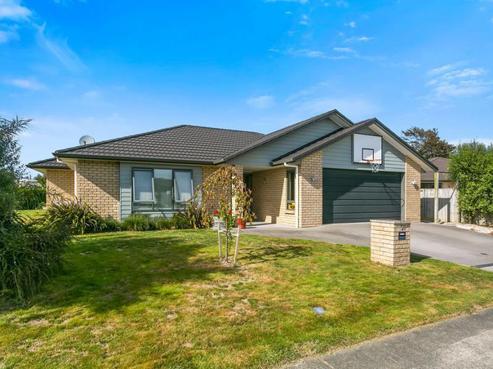 21 Lilac Close, Cambridge