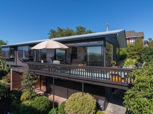 6 Westbourne Avenue, Westbrook