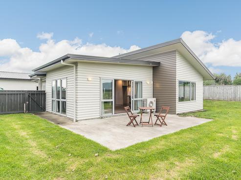 25 Kitchener Street, Te Horo