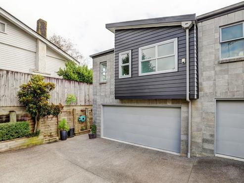 1231D Victoria Street, Whitiora