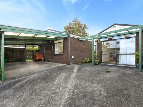 1/98 Manhattan Heights, Glendene