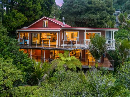 50 Park Road, Titirangi