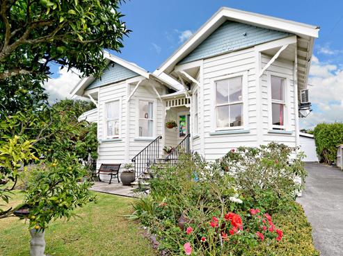 44 Bannerman Road, Morningside