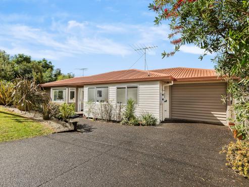 24A Elliston Crescent, Stanmore Bay