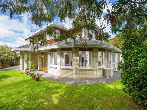 32 Crestview Place, Browns Bay