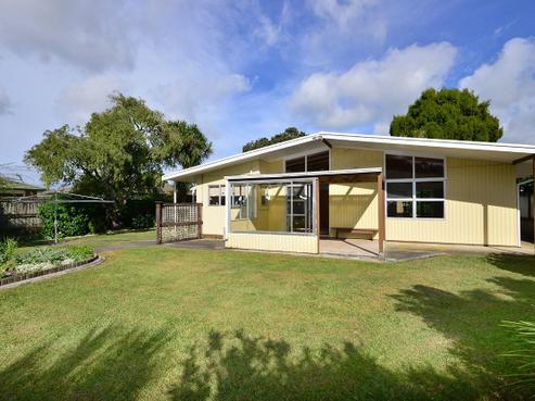 13 Hatton Road, Orewa