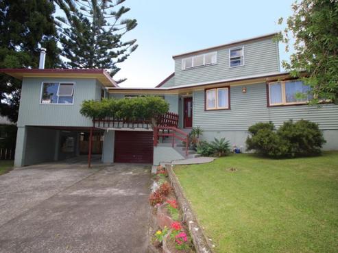33 Lantana Road, Green Bay