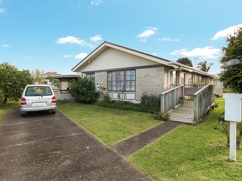 8A Kent Street, Waiuku