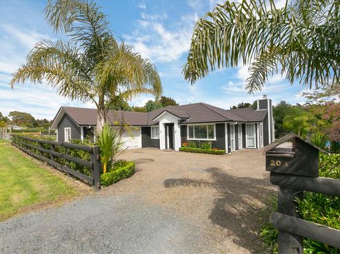 20A Cambridge Road, Riverhead