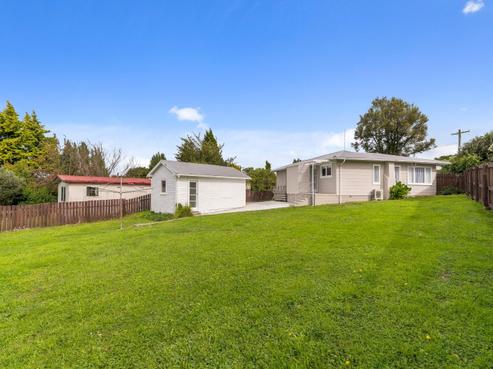 31 Island View Road, Western Heights