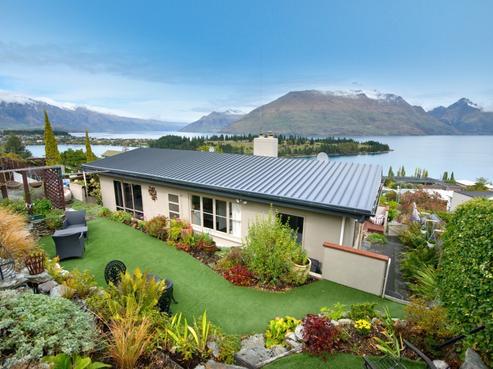 9F Panorama Place, Queenstown Central
