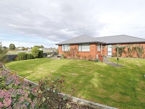 28 Ingram Street, Kingswell