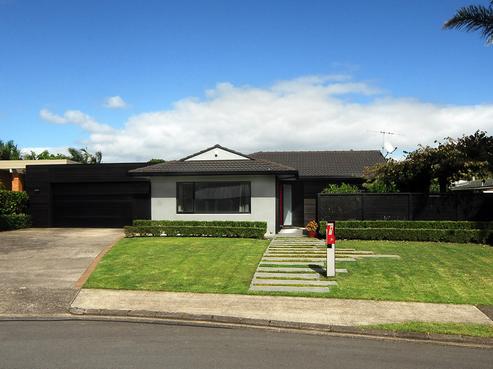 7 Holly Way, Sunnyhills