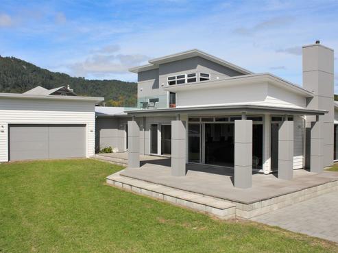 15 Champion Place, Pauanui