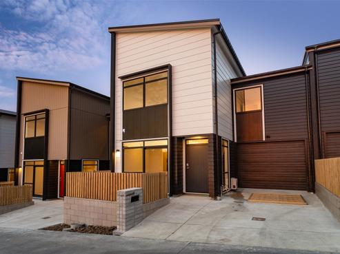 18 Bight Road, Long Bay